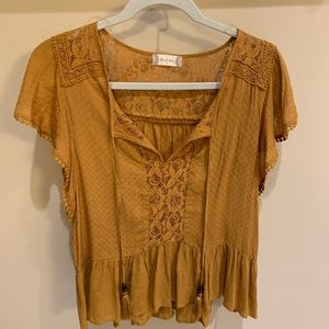 Altar’d State mustard top